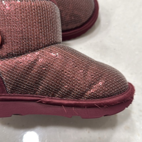 Ugg boots - Picture 6 of 6